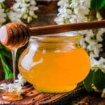 خرید عسل اقاقیا طبیعی